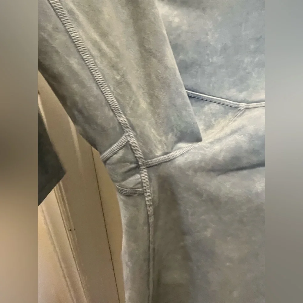 🍋LIKE NEW Lululemon Wunder Under HR Tight *Snow Washed 28”- Washed Chambray - 8 - Picture 4 of 12